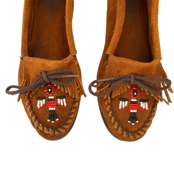 MinneTonka Moccasin Size 9.5 Brown Thunderbird - Picture 2 of 6